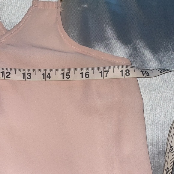 Rue 21 Pink Chiffon w/Gold Chain Swing Top Halter Neck Lightweight Fairycore MED - Picture 5 of 10